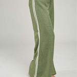 PANTALON PRETINA ELASTICO  HILADILLA LADO BOTA ANCHA