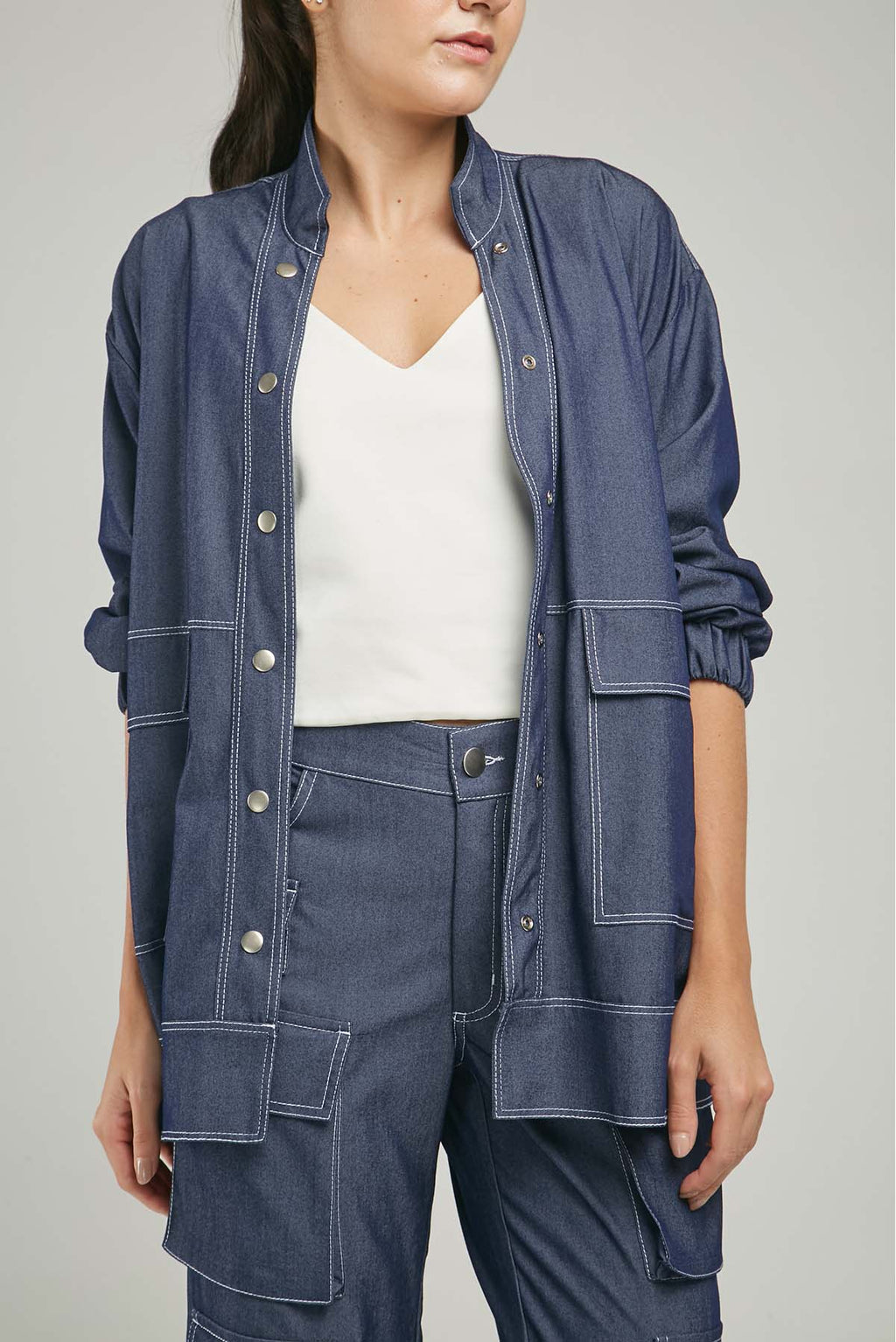 BLUSA BOLSILLO TAPAS GRANDE INFERIOR CN ML RESORTE PUÑO