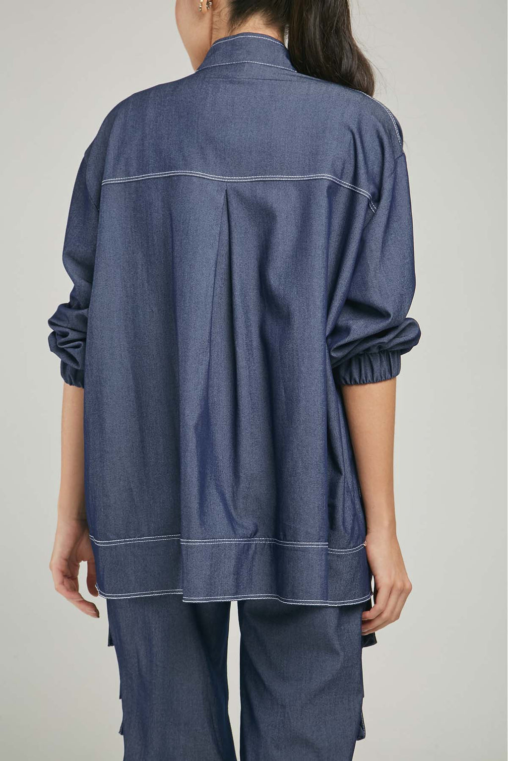 BLUSA BOLSILLO TAPAS GRANDE INFERIOR CN ML RESORTE PUÑO