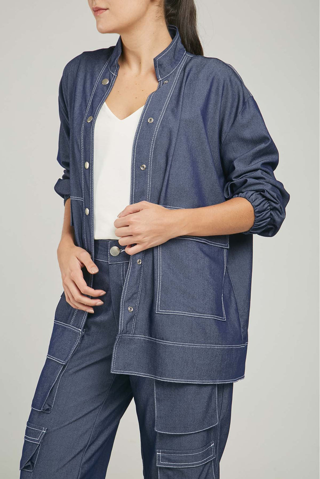 BLUSA BOLSILLO TAPAS GRANDE INFERIOR CN ML RESORTE PUÑO