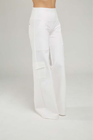 PANTALON TIPO CARGO BOLS BOTA ANCHA PRETINA  ANCHA