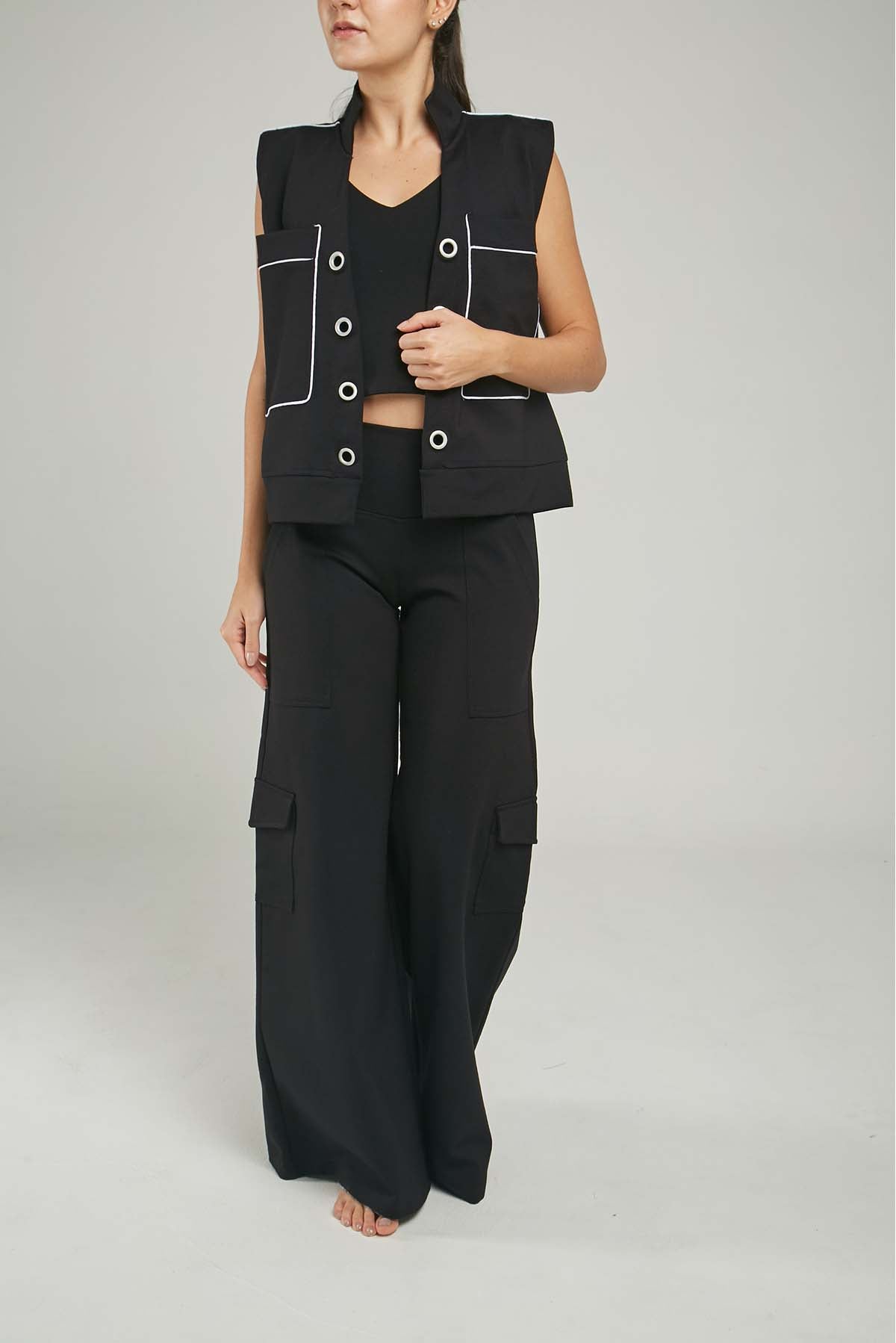 PANTALON TIPO CARGO BOLS BOTA ANCHA PRETINA  ANCHA