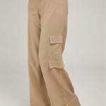 PANTALON  CARGO BOLSILLOS BOTA ANCHA PESPUNTE