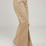 PANTALON BOLSILLO RECTANGULAR ADELANTE CIERRE PESESPUNTE BOTA/ANCHA
