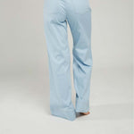 PANTALON BOLSILLO RECTANGULAR ADELANTE CIERRE PESESPUNTE BOTA/ANCHA