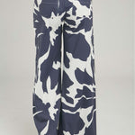 PANTALON ESTAMP BOLSILLO TAPAS LADOS BOTA ANCHA