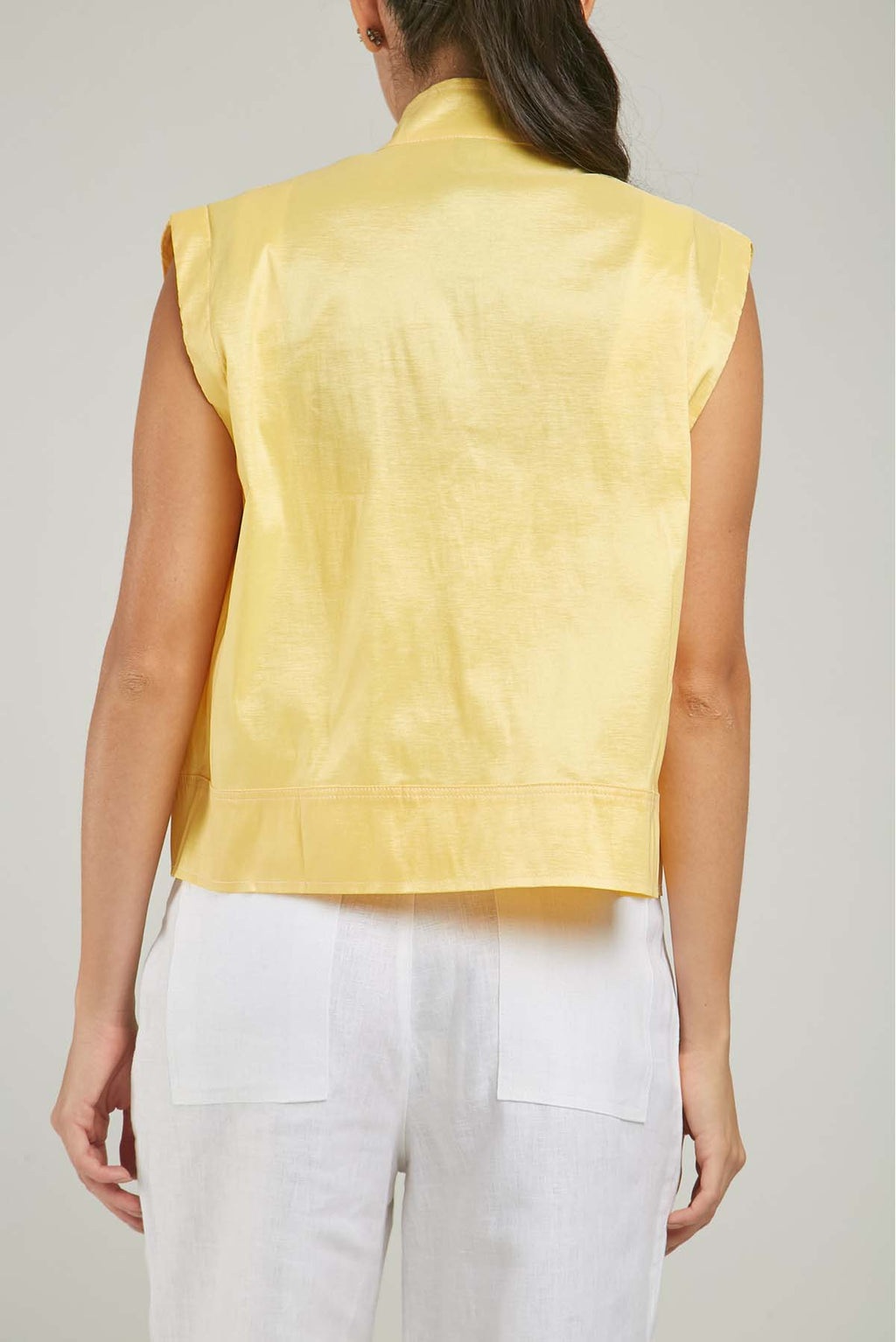 CHALECO ABIERTO TAFETAN BOLSILLO TAPA OJALES