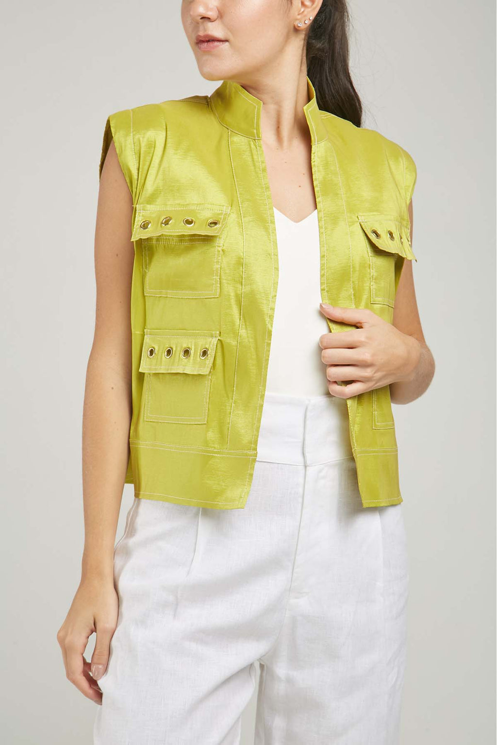 CHALECO ABIERTO TAFETAN BOLSILLO TAPA OJALES