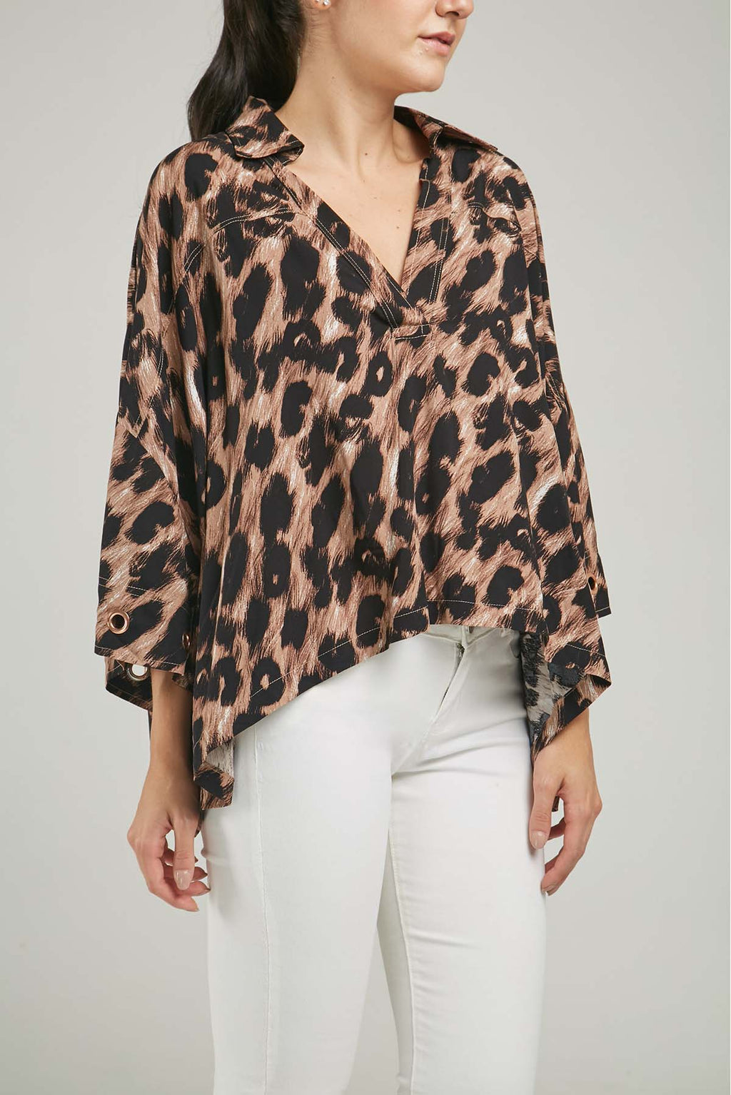 BLUSA ANIMAL PRINT MANGA RANGLA OJAL PUÑO C