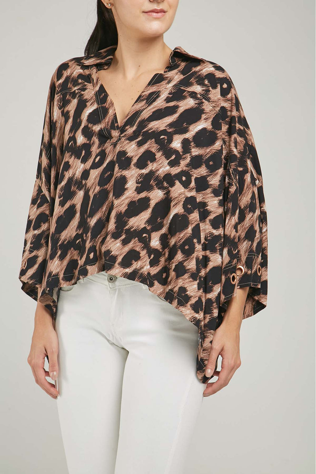 BLUSA ANIMAL PRINT MANGA RANGLA OJAL PUÑO C