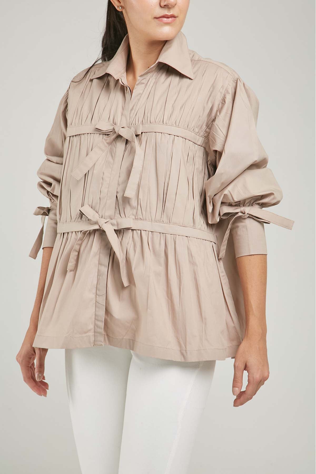 BLUSA LISTA MOÑO HORIZONTAL ADELANTE PUÑO PRENSE A