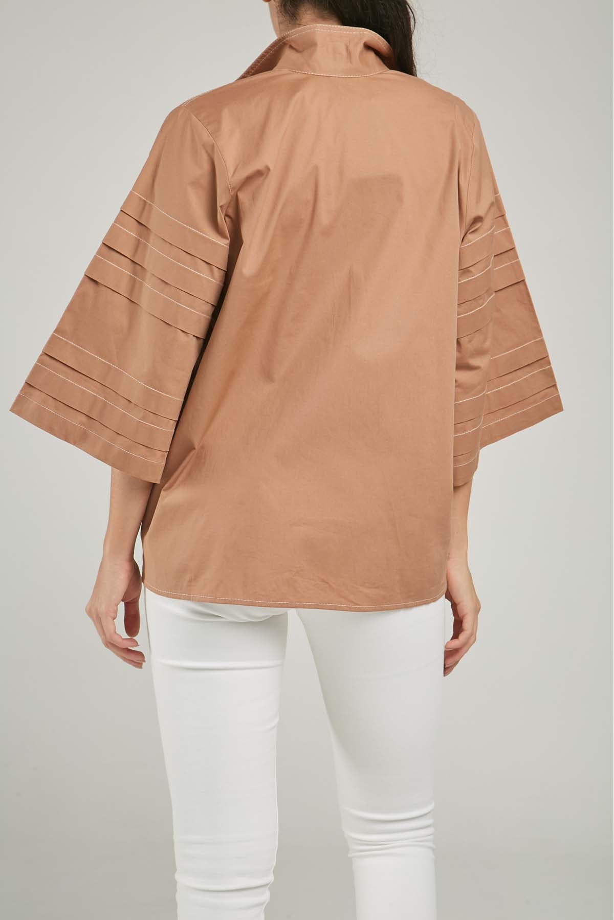 BLUSA CORTES PESPUNTE MANGA ANCHAS ALFORZA PESPUNTE