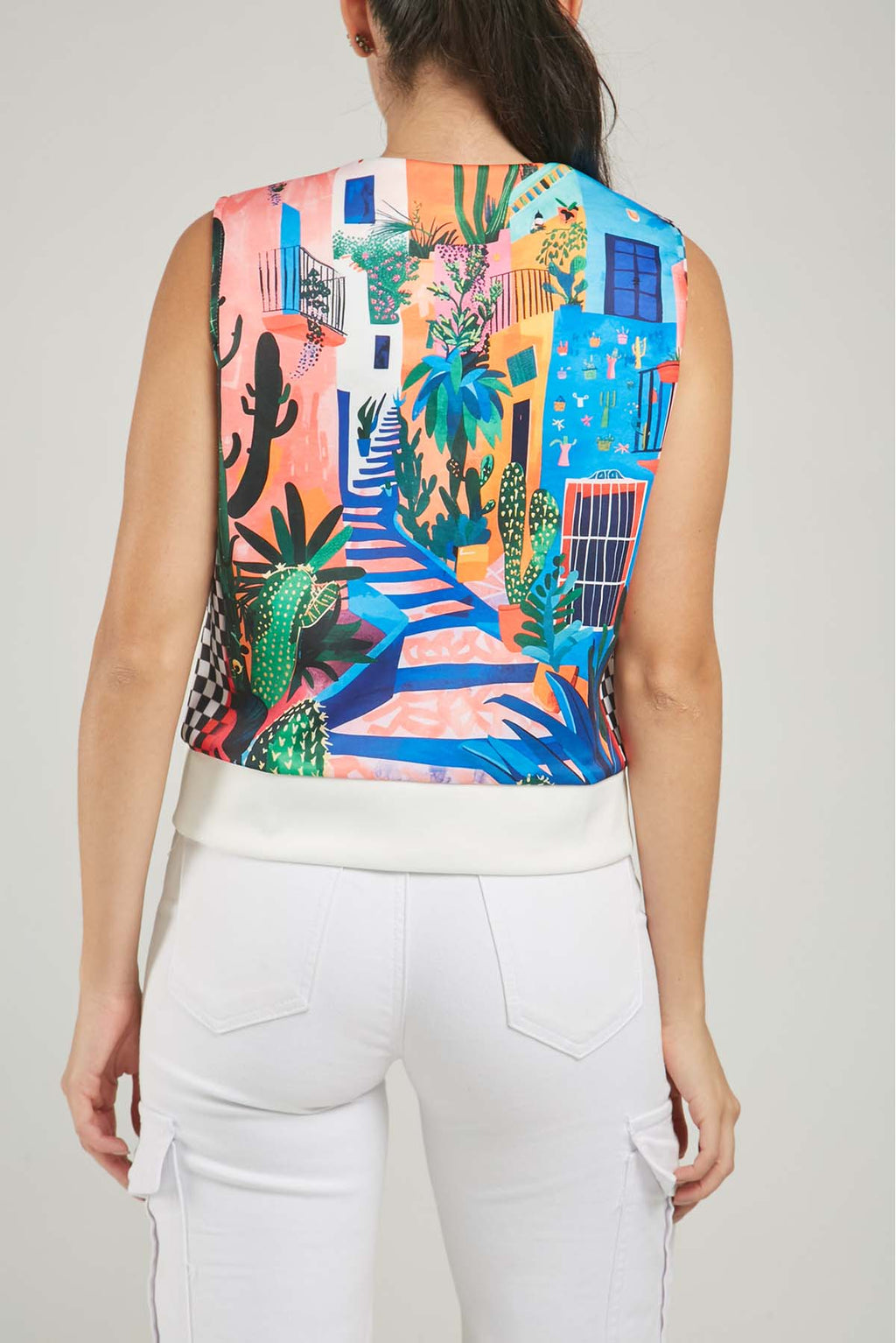 CHALECO ESTAMPADO BOLSILLO DIAGONAL  CIERRE  C/V MS