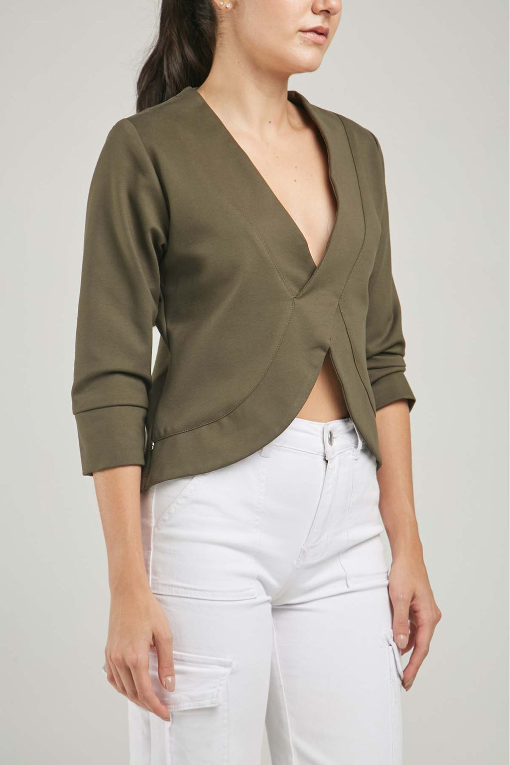 CAMISETA CRUZADA ADELANTE  CURVA RUEDO M/LARGA