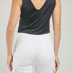 TOP LYCRA CUELLO EN V ATRAS ADELANTE TIRA ANCHA