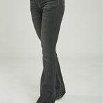 PANTALON JEAN DESGASTADO BOTA SEMI CAMPANA