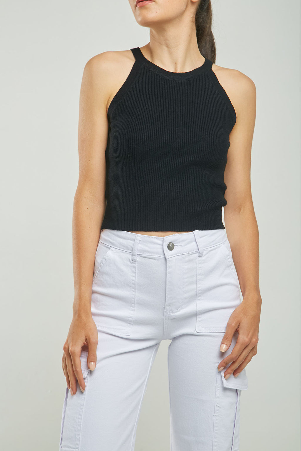 TOP TEJIDO ACANALADO CUELLO PULSARA MANGA SISA