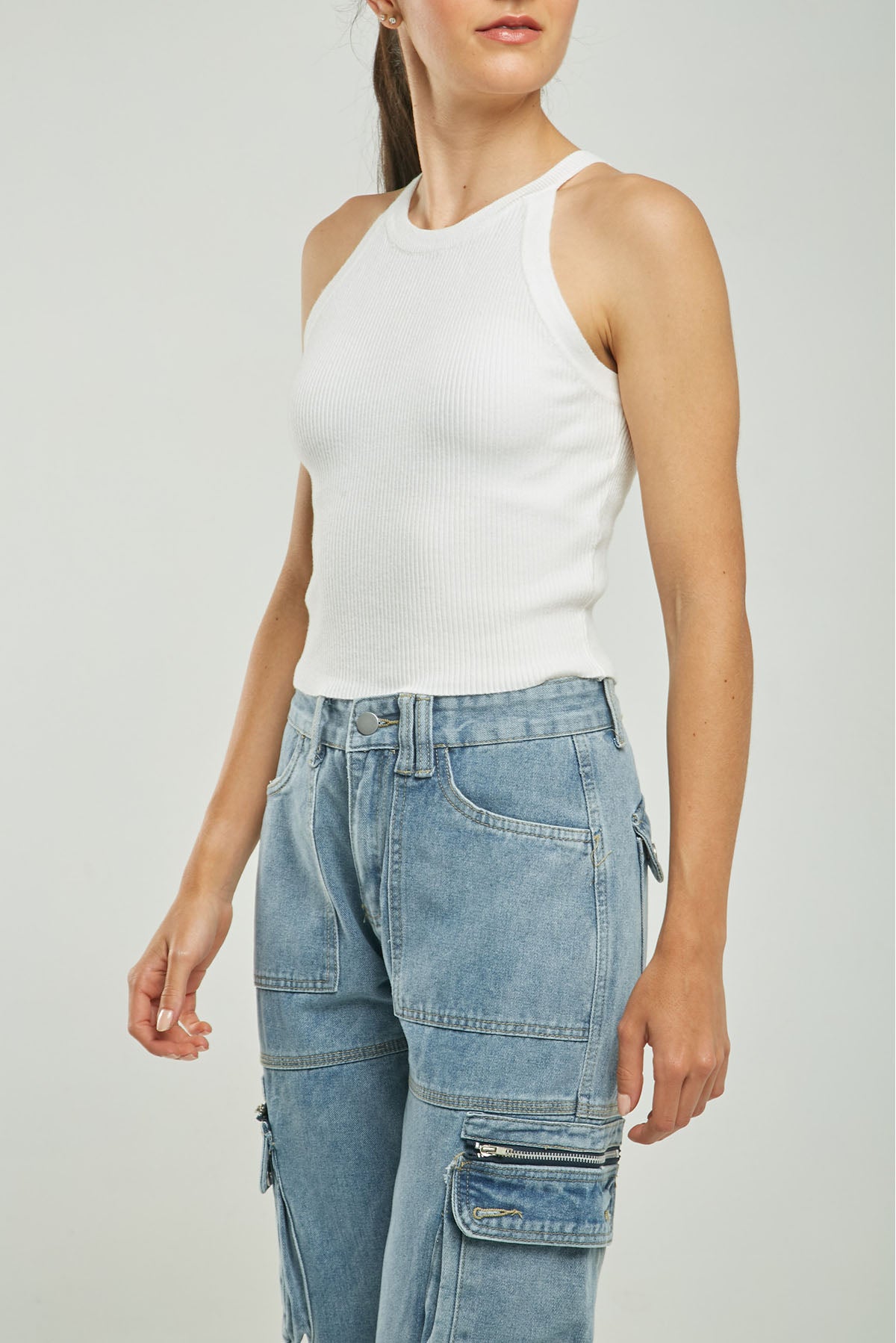 TOP TEJIDO ACANALADO CUELLO PULSARA MANGA SISA