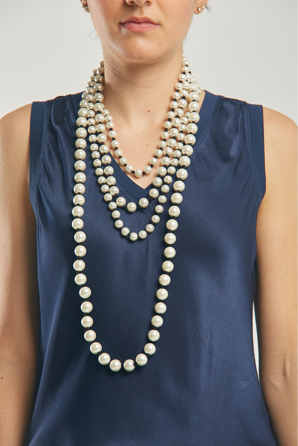 COLLAR VARIAS VUELTAS PERLAS DIFERENTES TAMAÑO