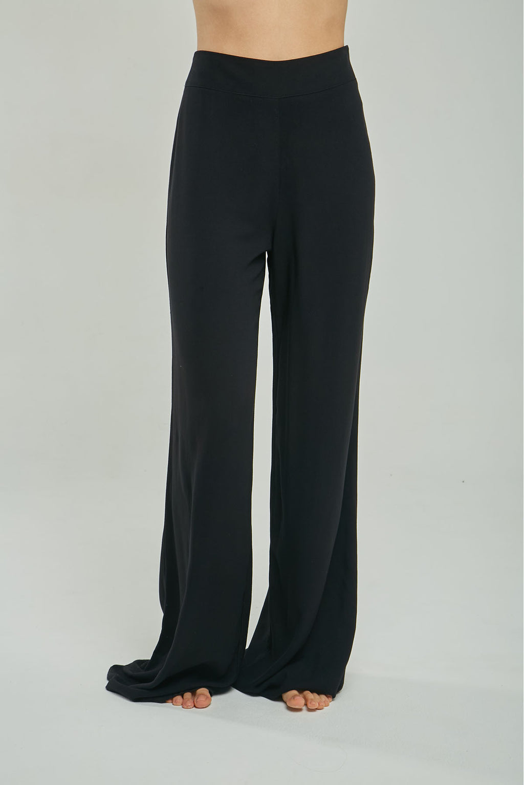 PANTALON PRETINA PICO BOTA ANCHA CIERRE AL LAD0