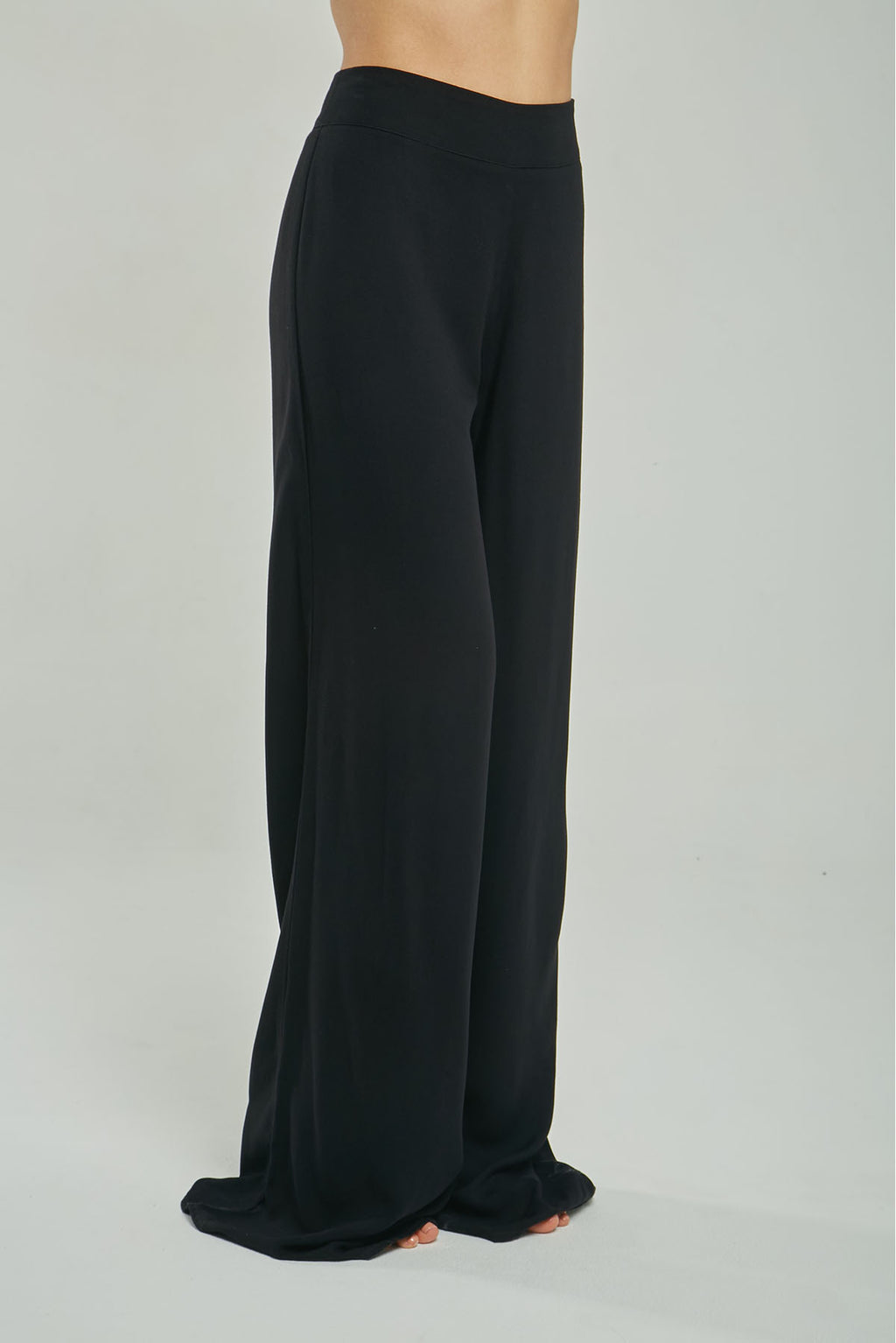 PANTALON PRETINA PICO BOTA ANCHA CIERRE AL LAD0