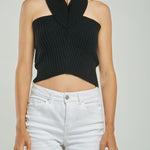 CROP TOP TEJIDO ACANALADO CUELLO ARGOLLA