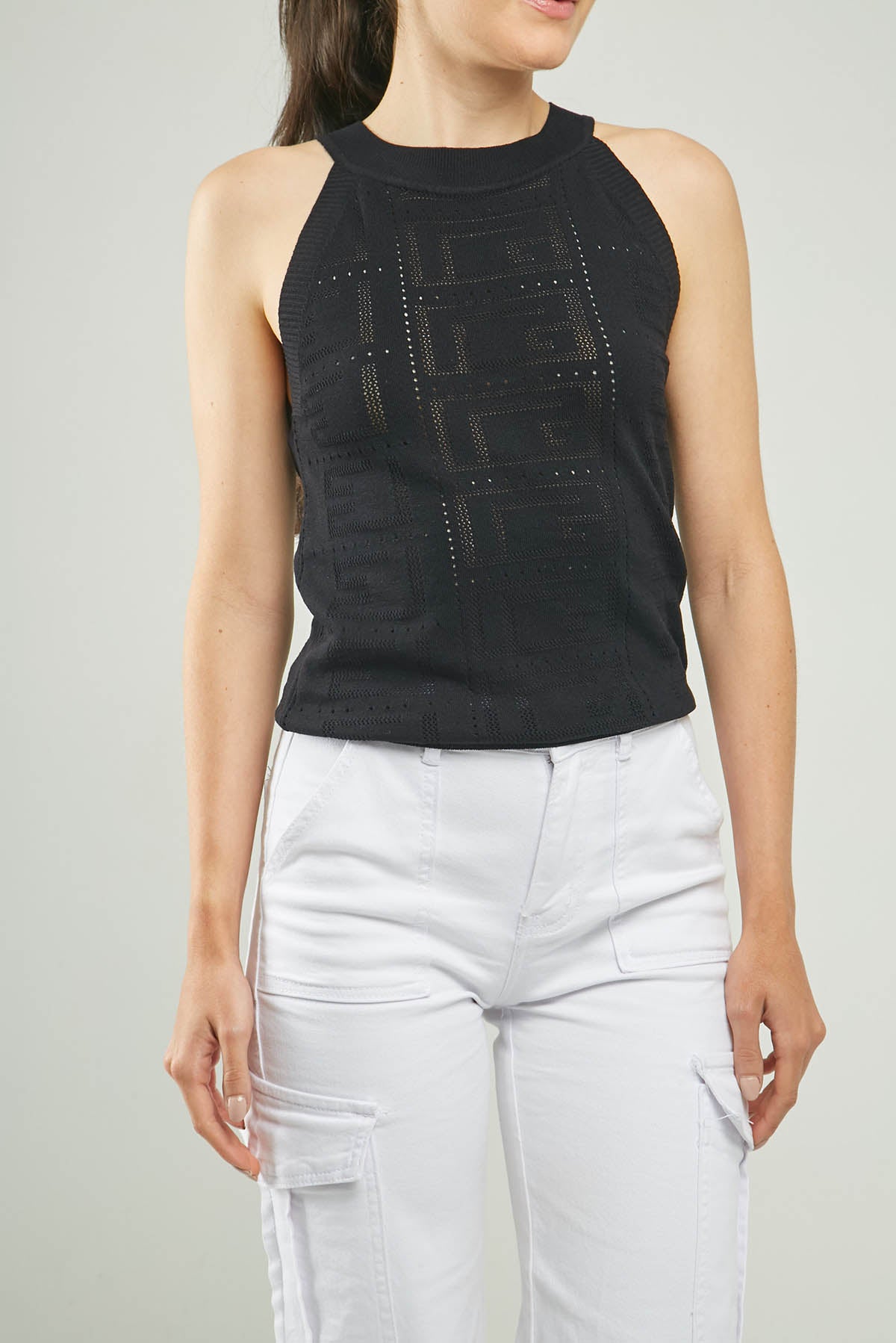 CAMISETA TEJIDA CALADA MANGA SISA CUELLLO PUL