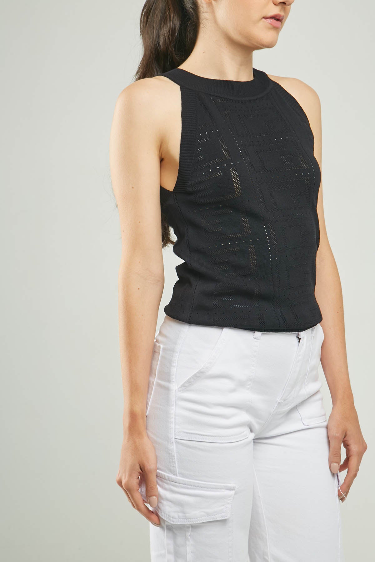 CAMISETA TEJIDA CALADA MANGA SISA CUELLLO PUL