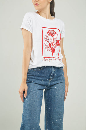 CAMISETA BORDADA ADELANTE SESGO TEJIDO  LETRA C/R