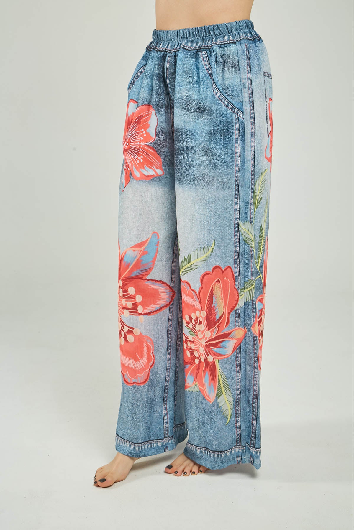 PANTALON ESTAMPADO FLORES IMITACION BOLSILLO  BOTA ANCHA