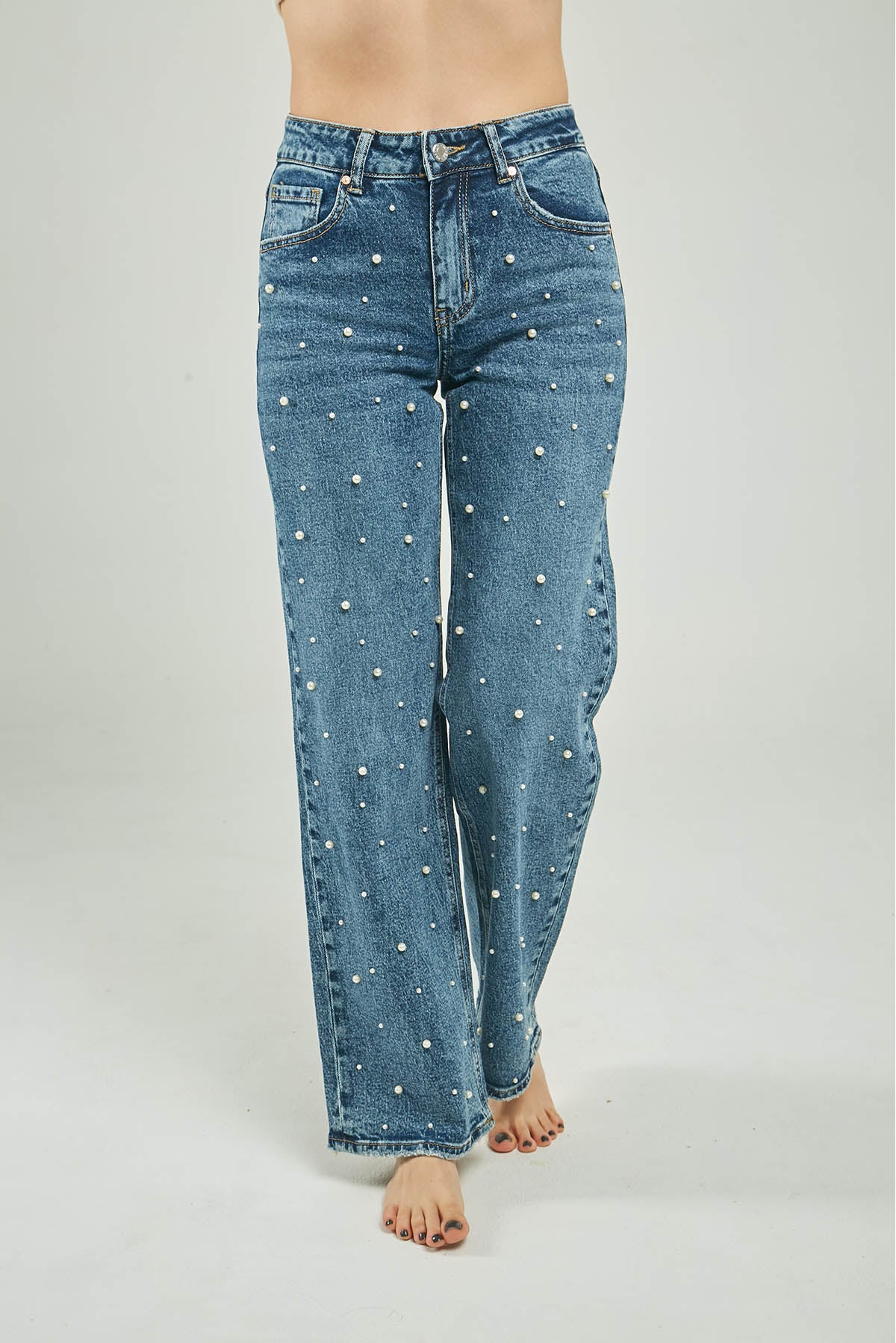 PANTALON JEAN PERLAS ADELANTE BOTA ANCHA