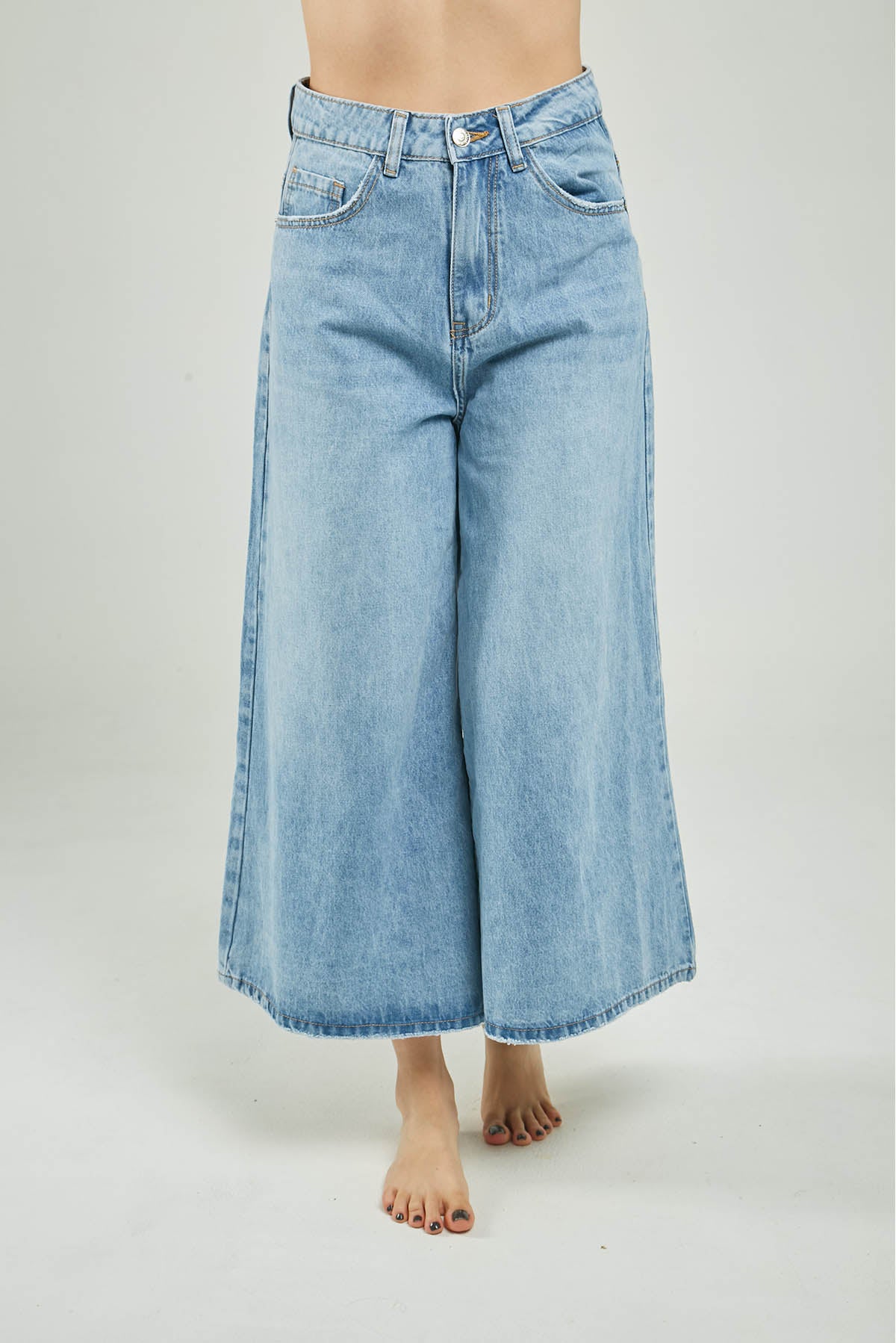 PANTALON JEAN PALAZO BOLSILLOS PRETINA DELGADA