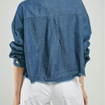 BLUSA JEAN ANCHA BOLSILLO RUEDO DEFLECADO  CUELLO CAMISERO ML
