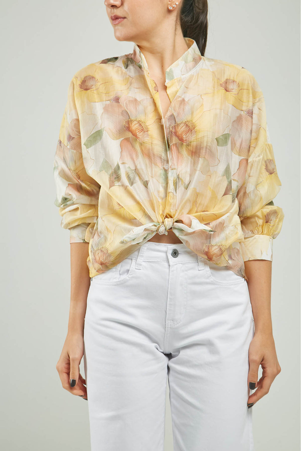 BLUSA ESTAMPADA FLORES CUELLO NERU M/LARGA