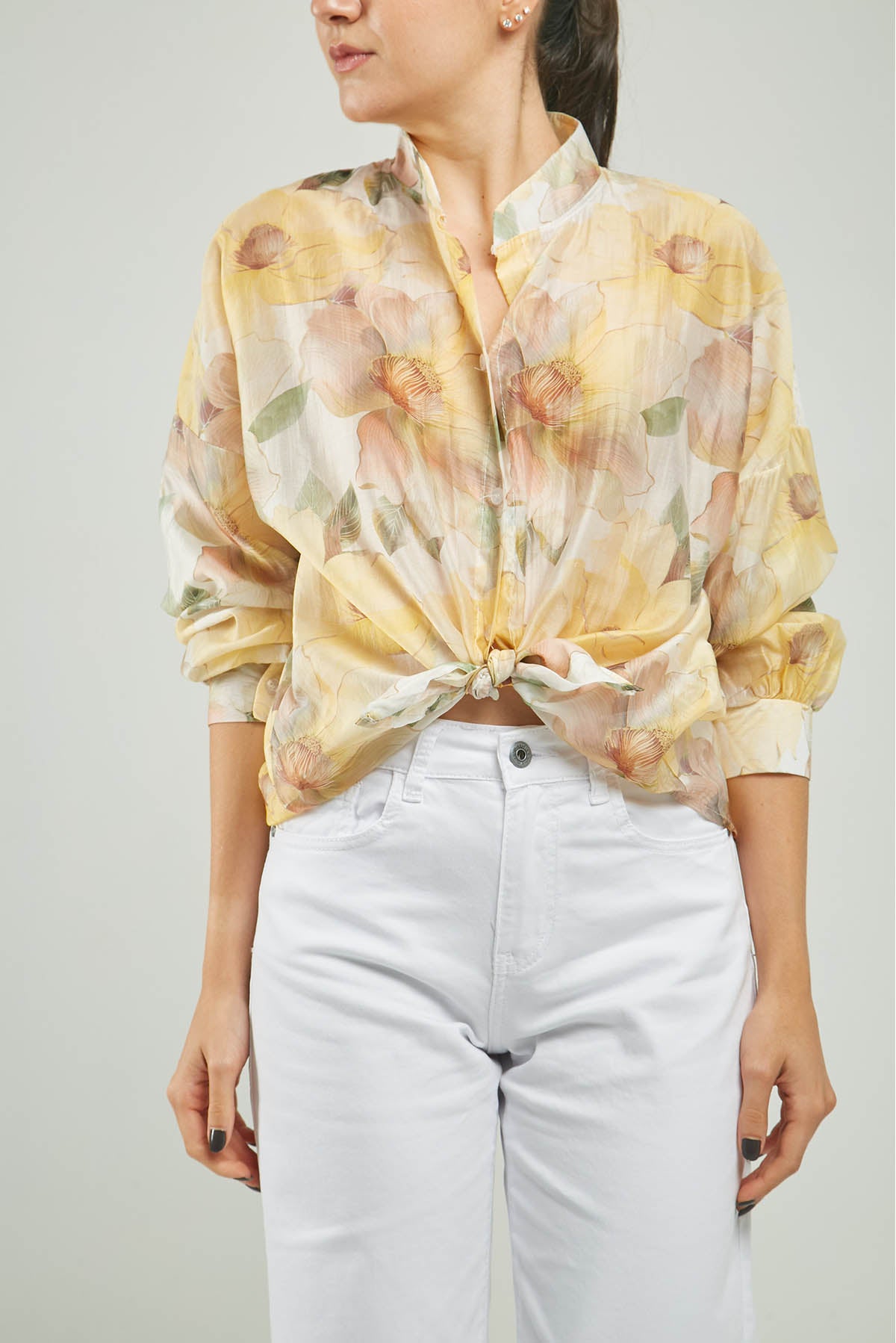 BLUSA ESTAMPADA FLORES CUELLO NERU M/LARGA