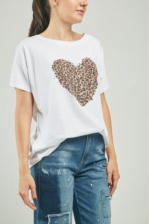 CAMISETA ESTAMPADO CORAZON GRANDE CAFE C/R M/C