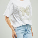 CAMISETA BORDADO ADELANTE MARIPOS DORADA C/R M/C