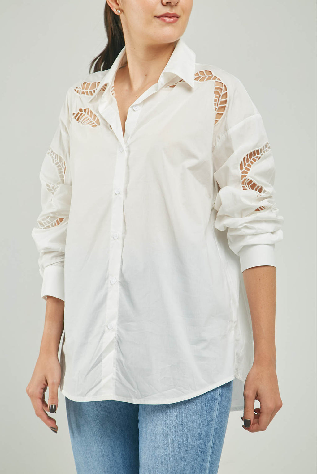 BLUSA HOJAS CALADAS MANGAS HOMBRO C/C M/L
