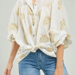 BLUSA BORDADO HOJAS DORADAS CORTE ALMILLA  CN ML
