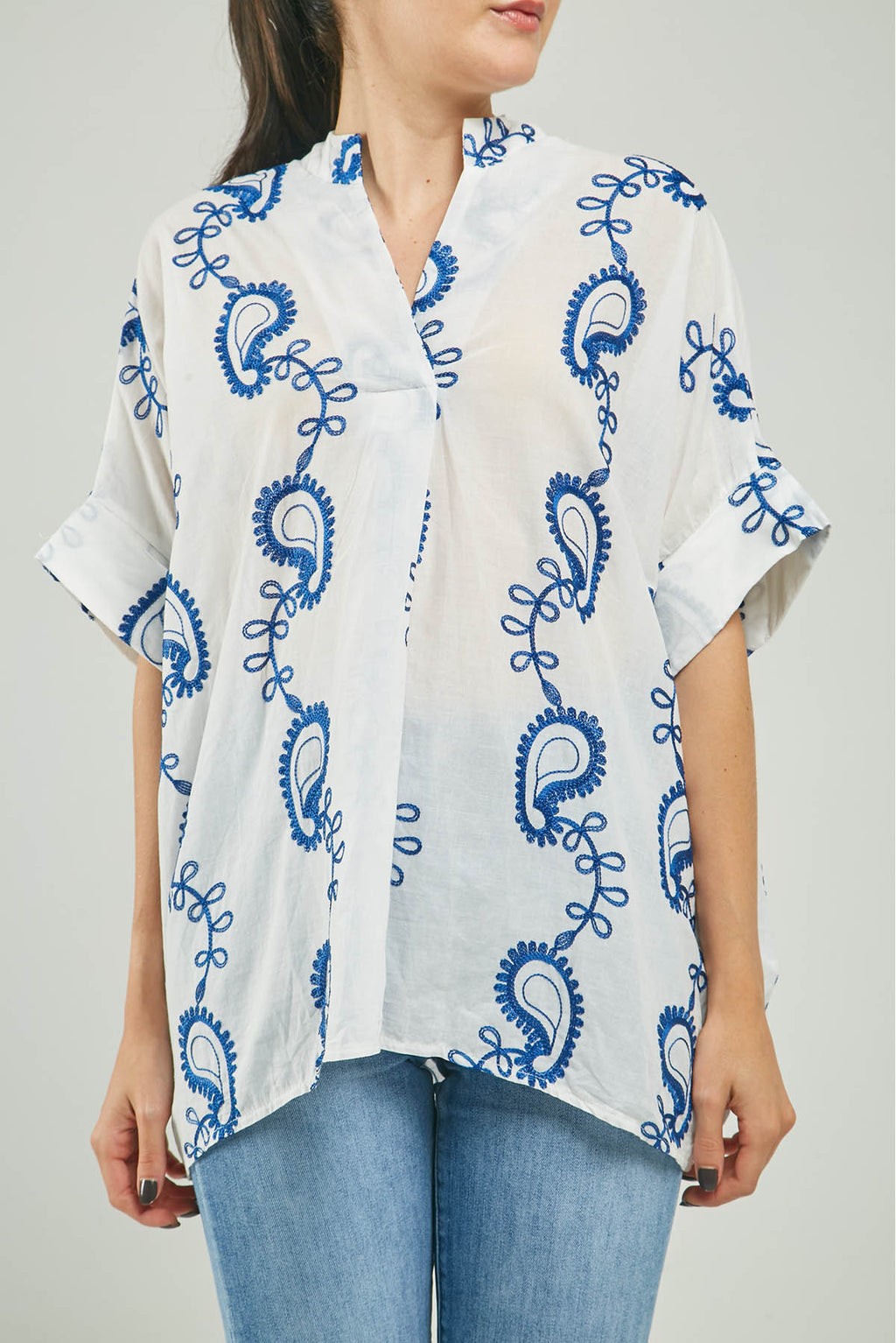 BLUSA BORDADA ARABESC PERILLA INTERUPIDA PRENSES  MC