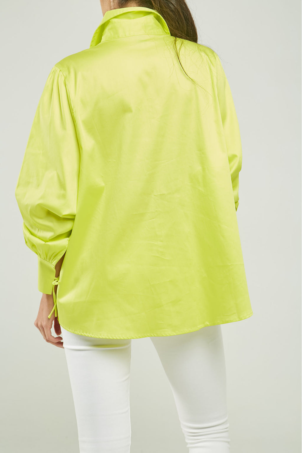 BLUSA SESGO AMARRAR PERILLA PUÑO C/C ML