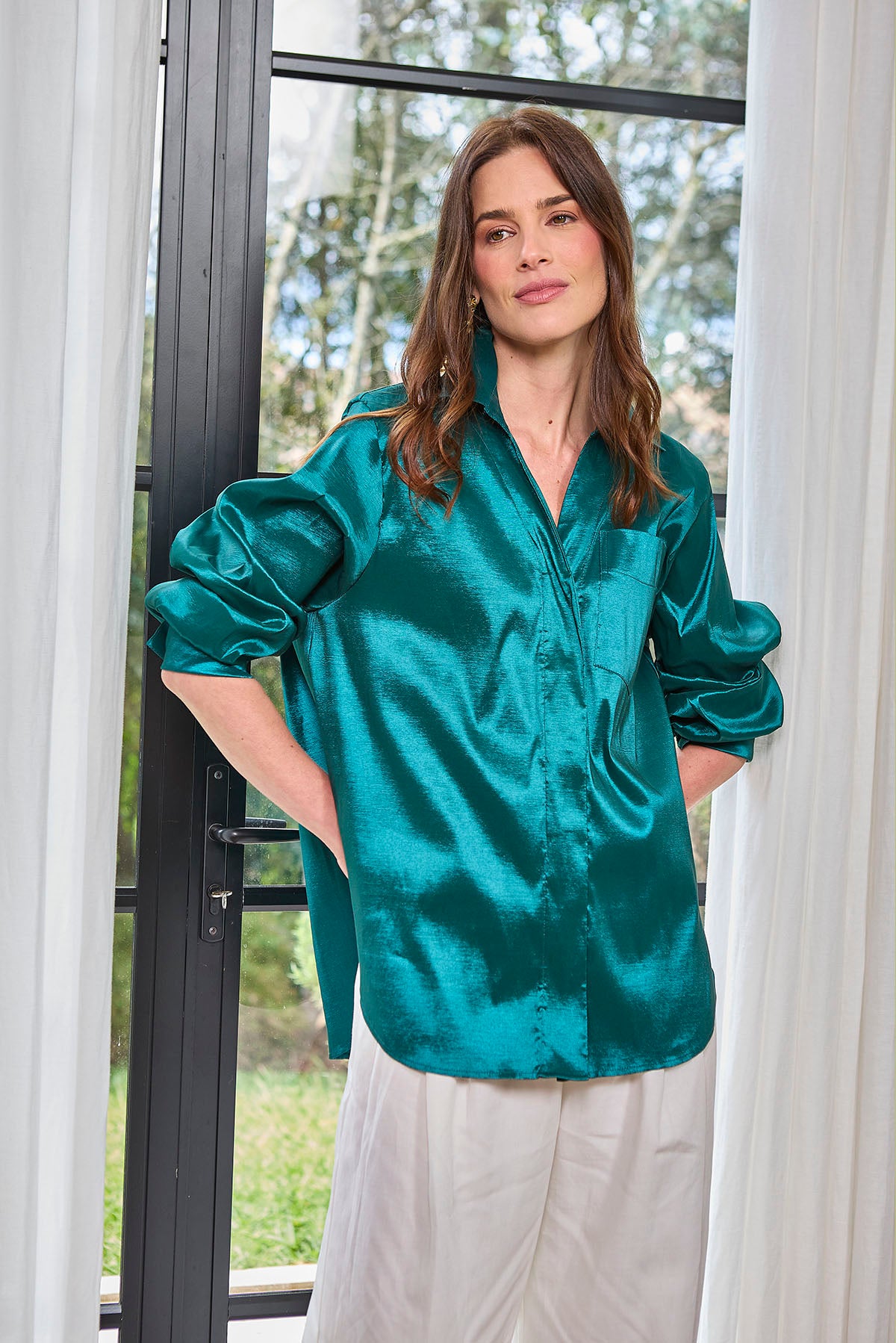 CAMISA CLÁSICA MANGA LARGA VERDE ESMERALDA