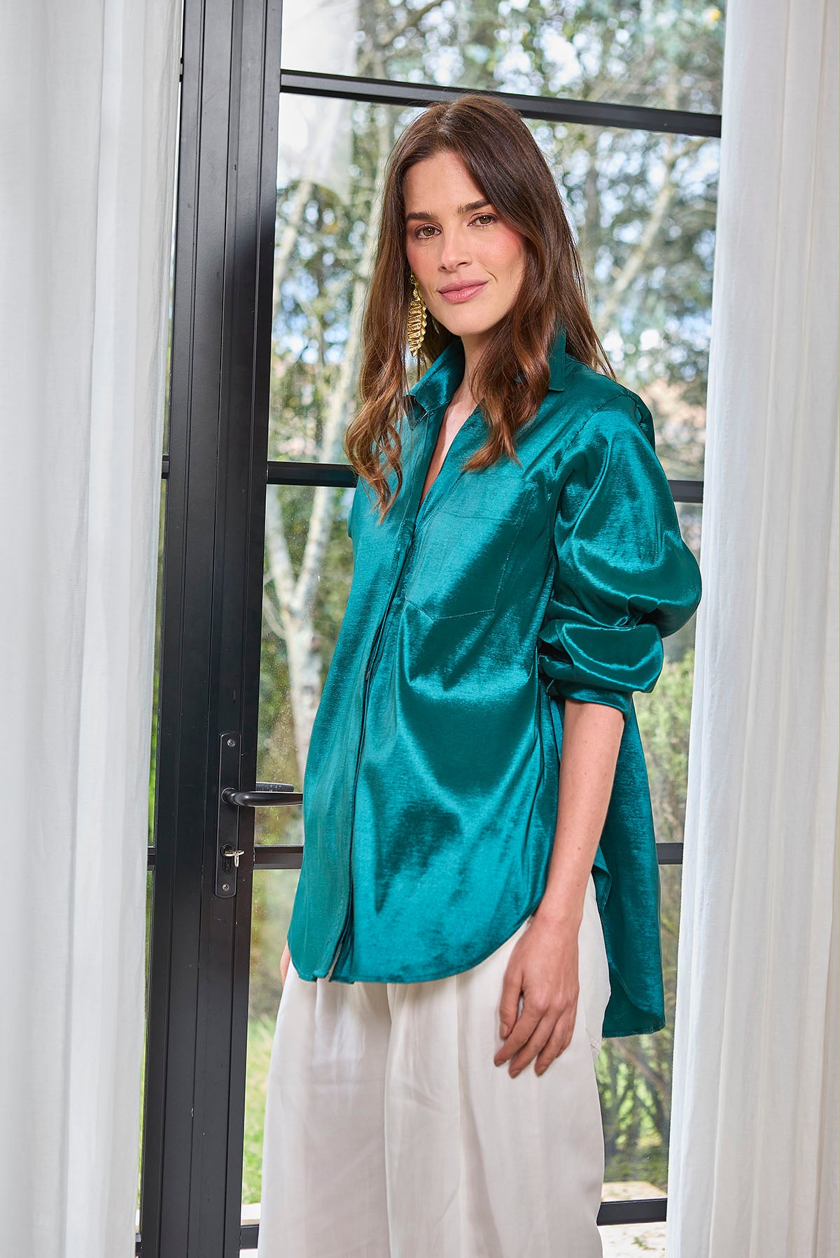 CAMISA CLÁSICA MANGA LARGA VERDE ESMERALDA