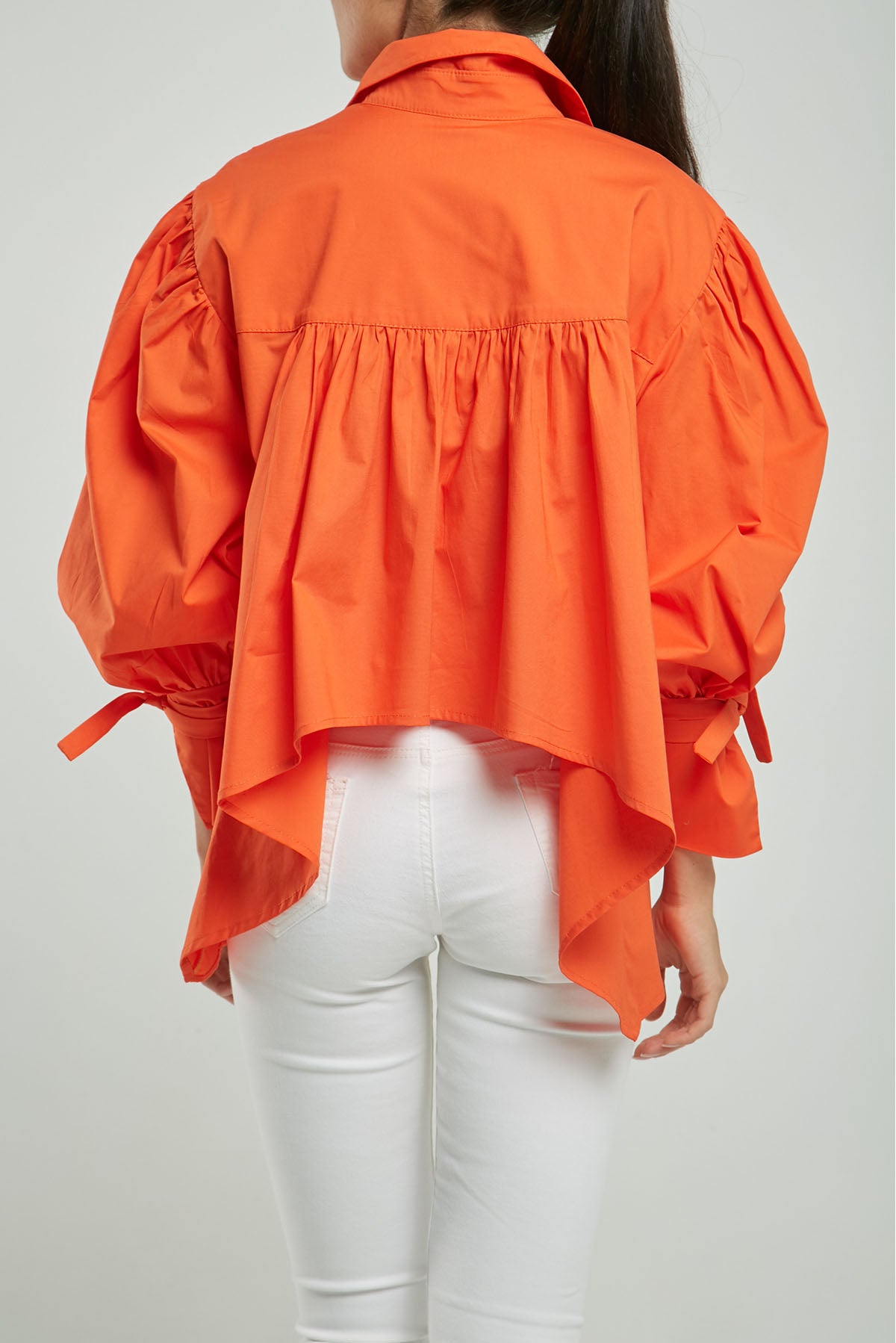 BLUSA PERILLA ESCONDIDA PUÑO AMARRAR CORTO ATRA