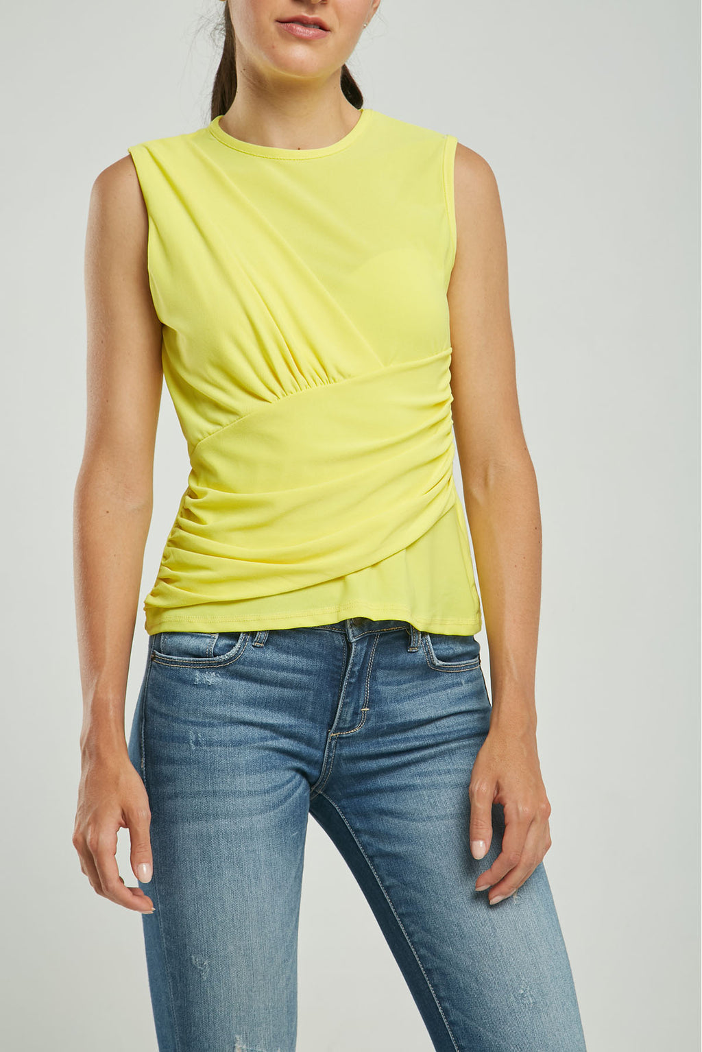 CAMISETA RECOGIDO LADOS SOLAPA ADELANTE  C/RED M/S