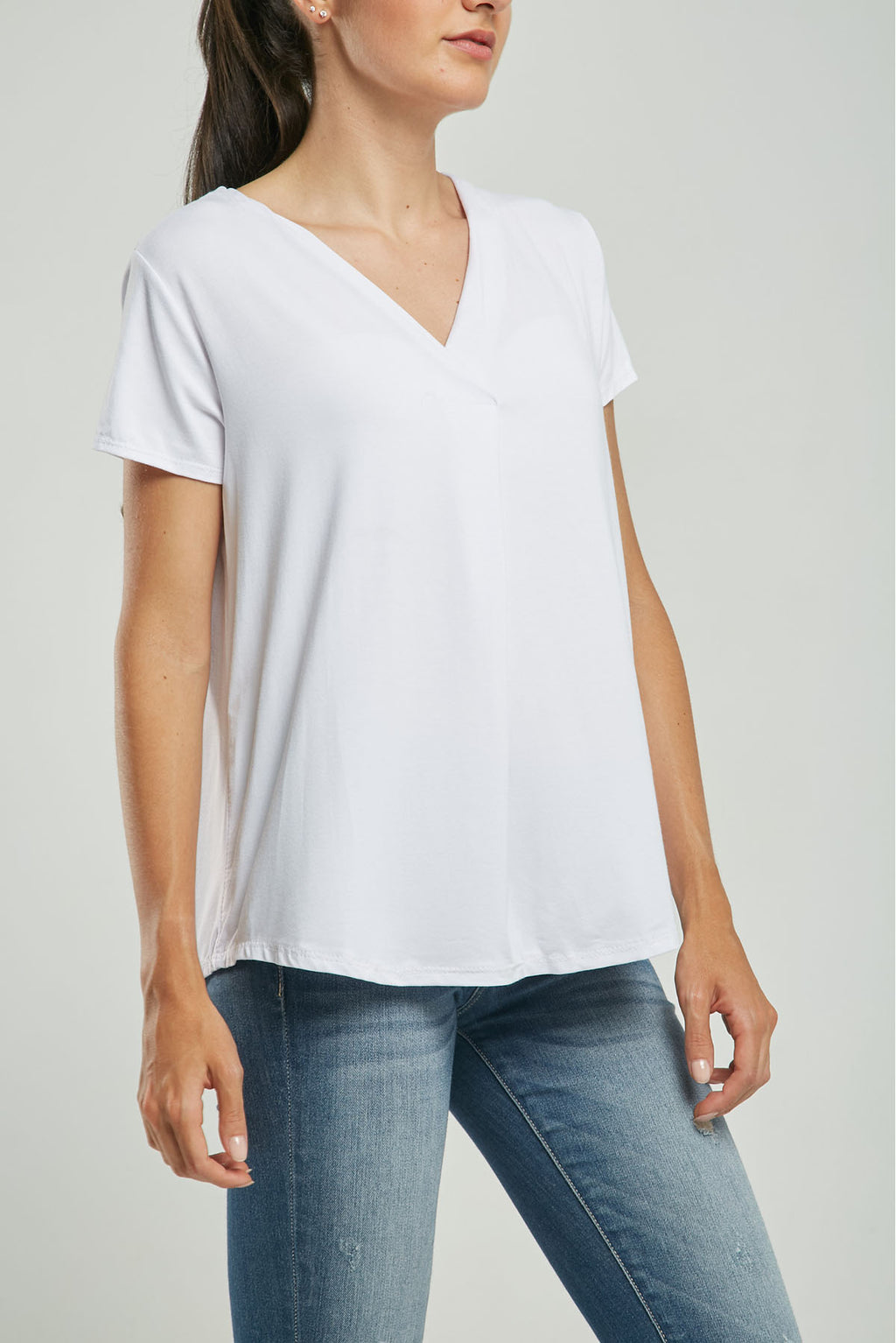 CAMISETA CUELLO V PRENSE M/C CURVA RUEDO