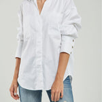 BLUSA BOLSILLOS PERILLA ESCONDIDA  TRES BROCHES PUÑO
